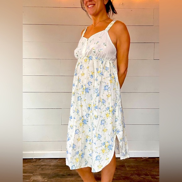 Vintage Floral Nightgown Pullover SECRET TREASURES Large - Picture 1 of 5